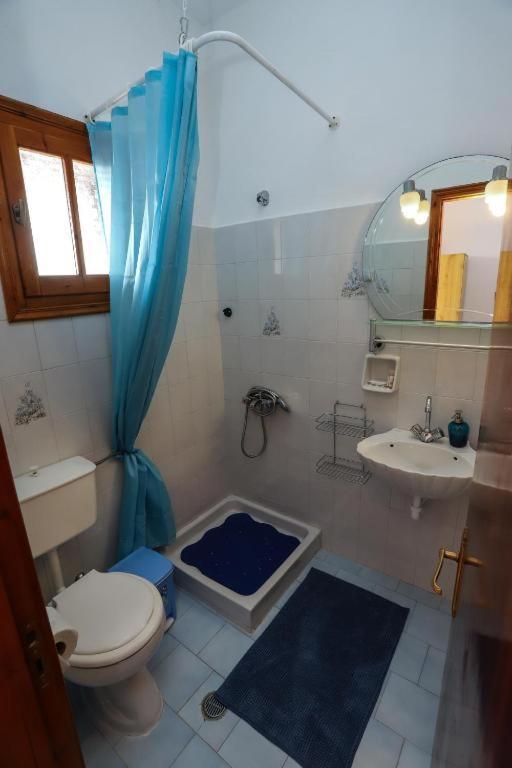 Marianna House Otel Agios Georgios Pagon Oda fotoğraf